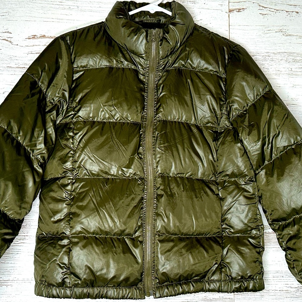 J Crew down puffer jacket size M army green EUC